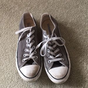 Gray converse sneakers